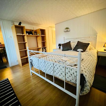 Chambre En Rez De Jardin Gland Dış mekan fotoğraf