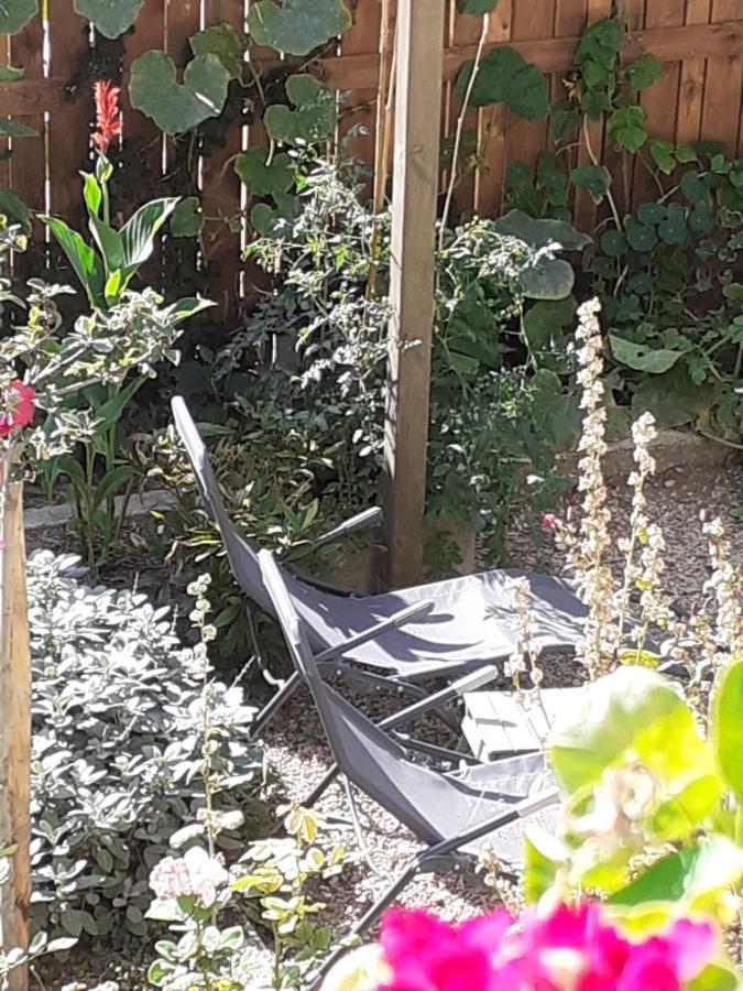 Chambre En Rez De Jardin Gland Dış mekan fotoğraf